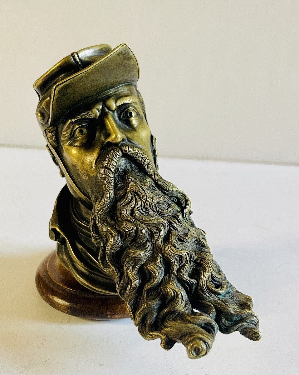 Soldat en bronze -photo-2